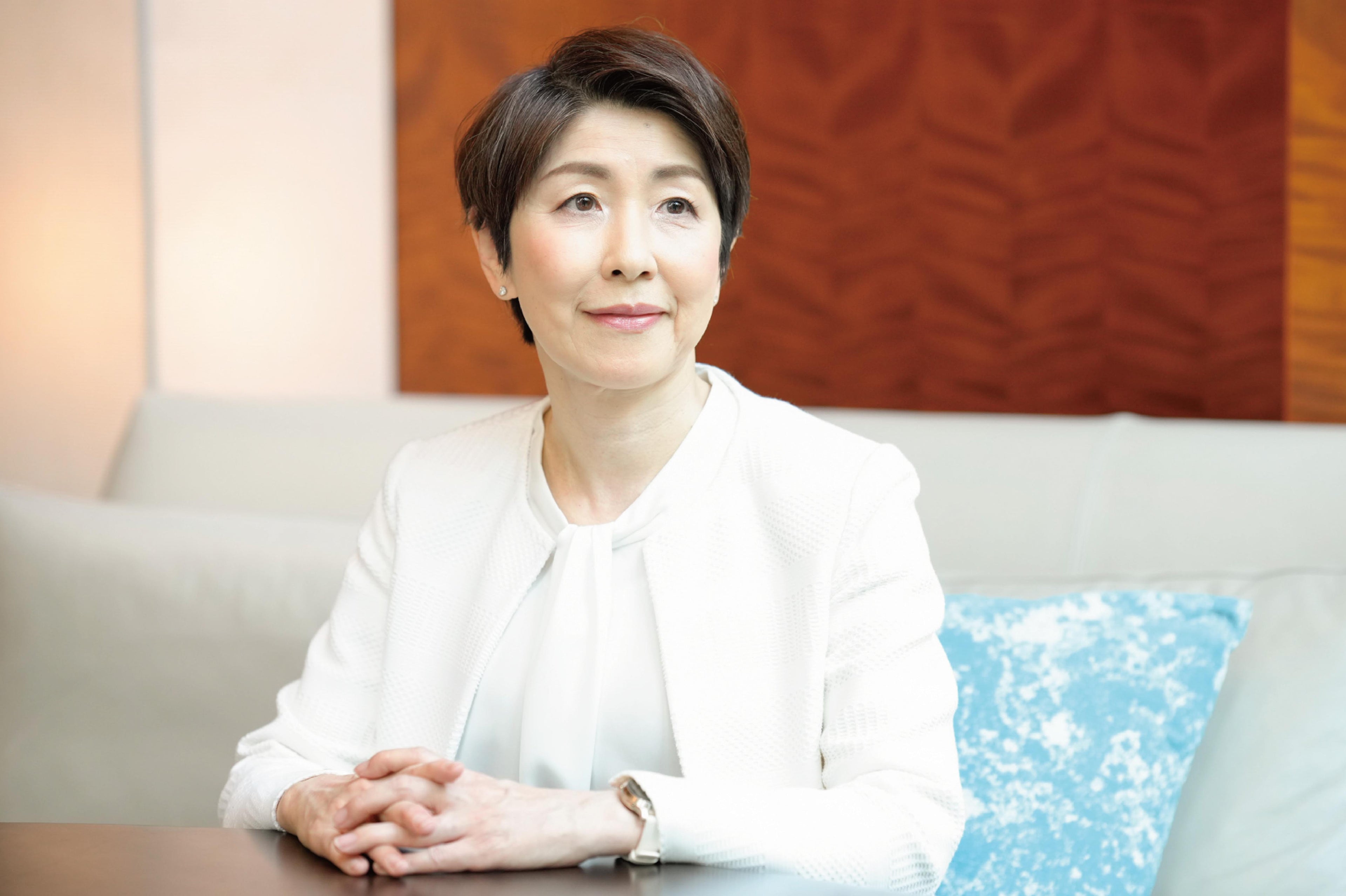 日本企業初女性CFOとして<br>東証マザーズ上場第1号達成。<br>キャリアアップに必要なこととは<br>新井佐恵子